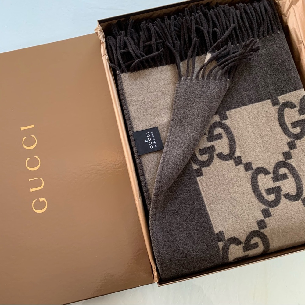 Gucci thick wool throw monogram brown